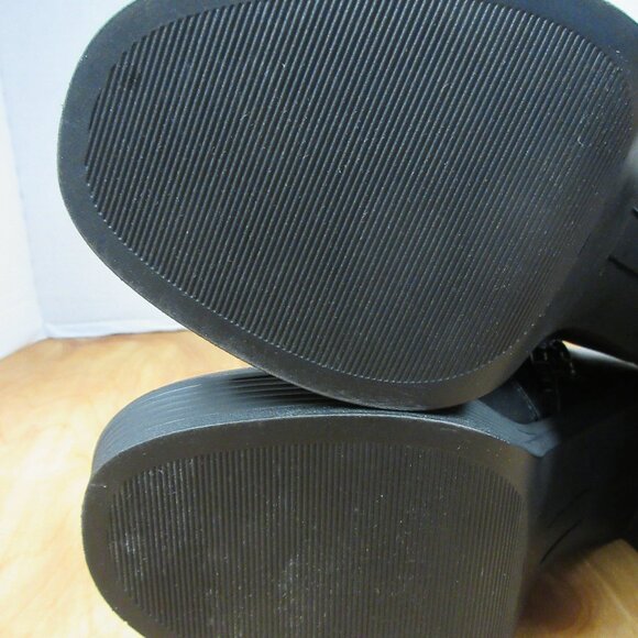 HOUSE OF HARLOW 1960 Hawthorne Black Leather Ankle Boot Size 9 Platform Bootie - Picture 11 of 16